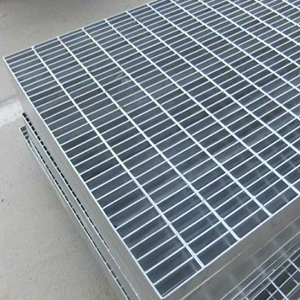 Các sản phẩm mạ kẽm (lưới chắn rác, sàn grating ...)