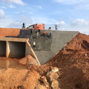 Cống hộp thoát nước mưa ngang đường (E7-E8)
